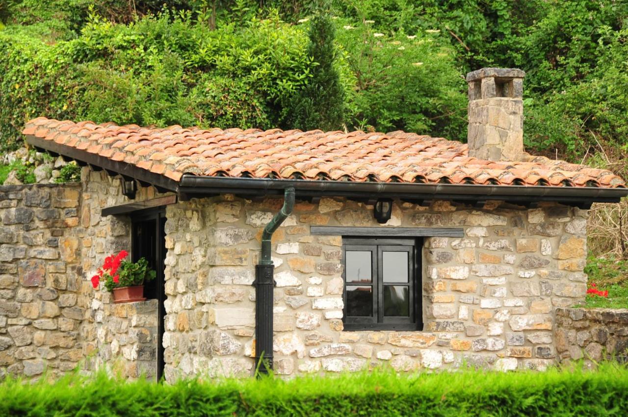Casas Rurales El Llugaron Miravalles Exterior foto