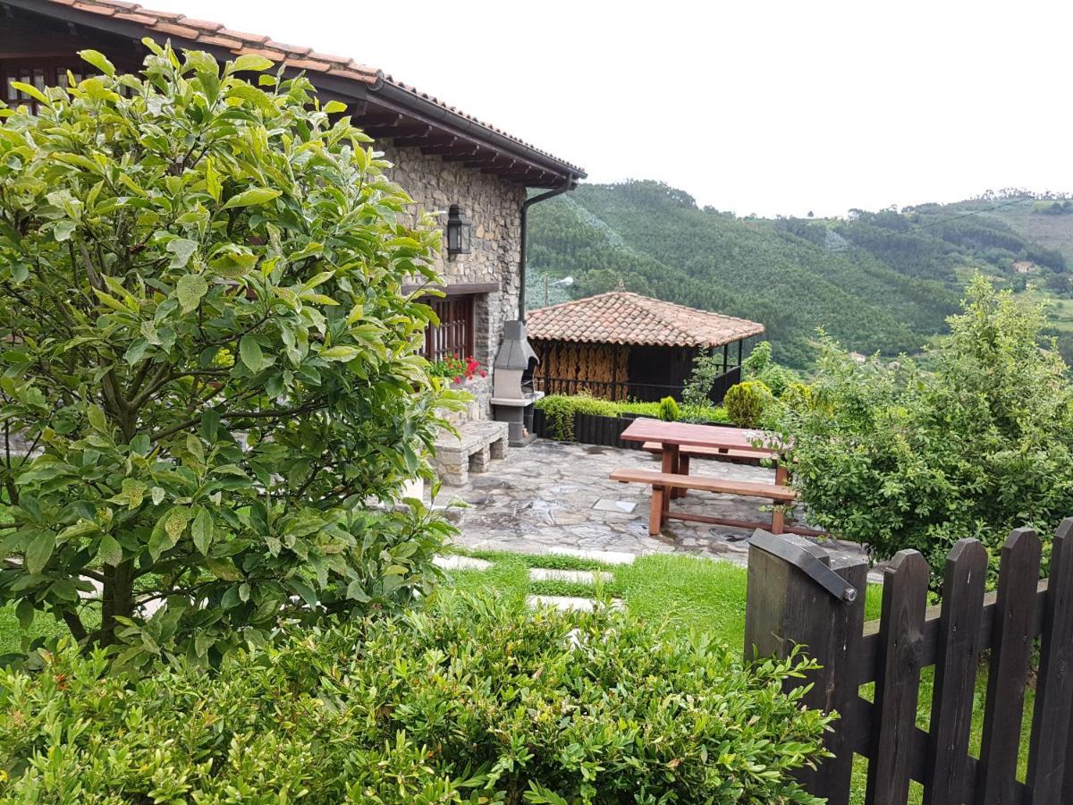 Casas Rurales El Llugaron Miravalles Exterior foto