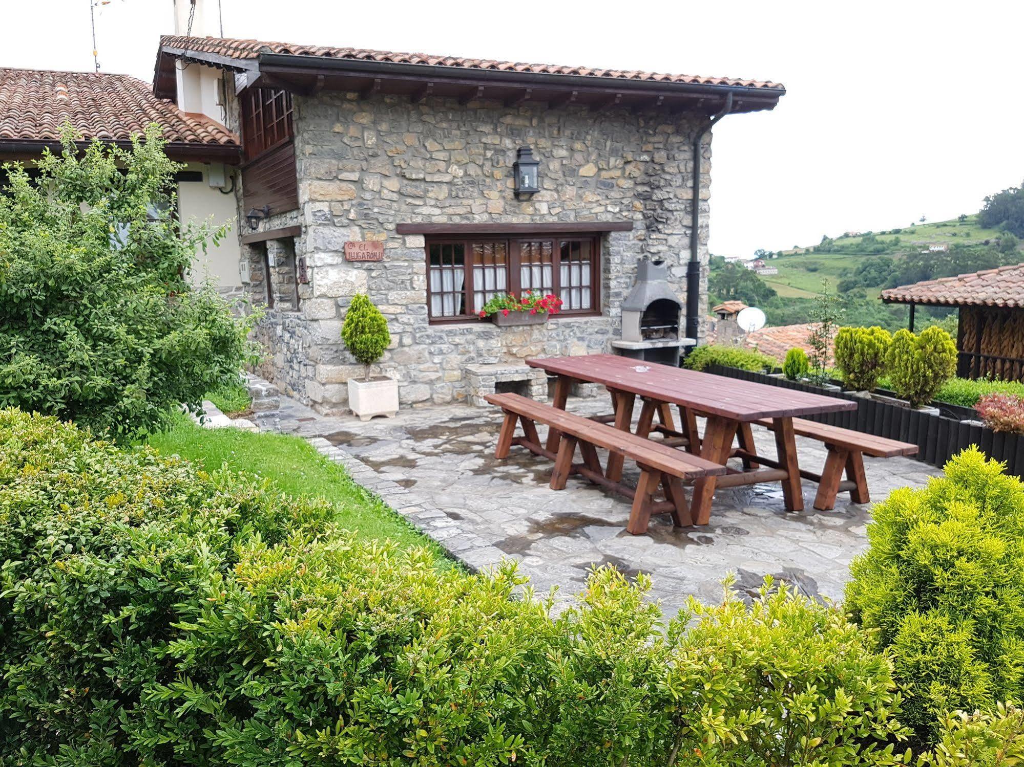 Casas Rurales El Llugaron Miravalles Exterior foto